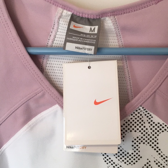 Nike Dry Fit Workout Top Sz M - Picture 2 of 3
